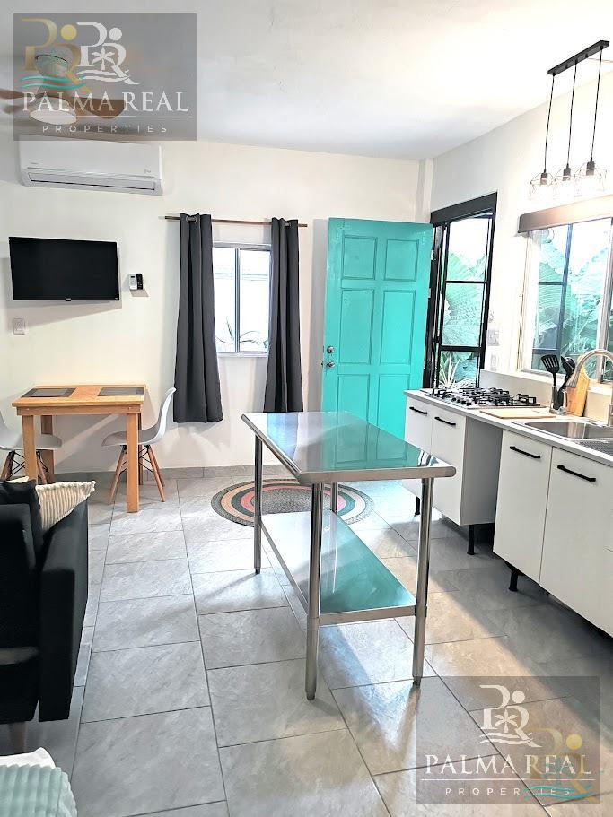 Property gallery Colonial Charm Turn-Key Home with Private Pool & Studio