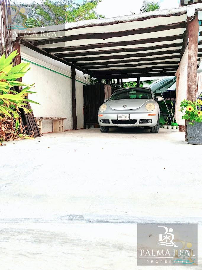 Property gallery Colonial Charm Turn-Key Home with Private Pool & Studio