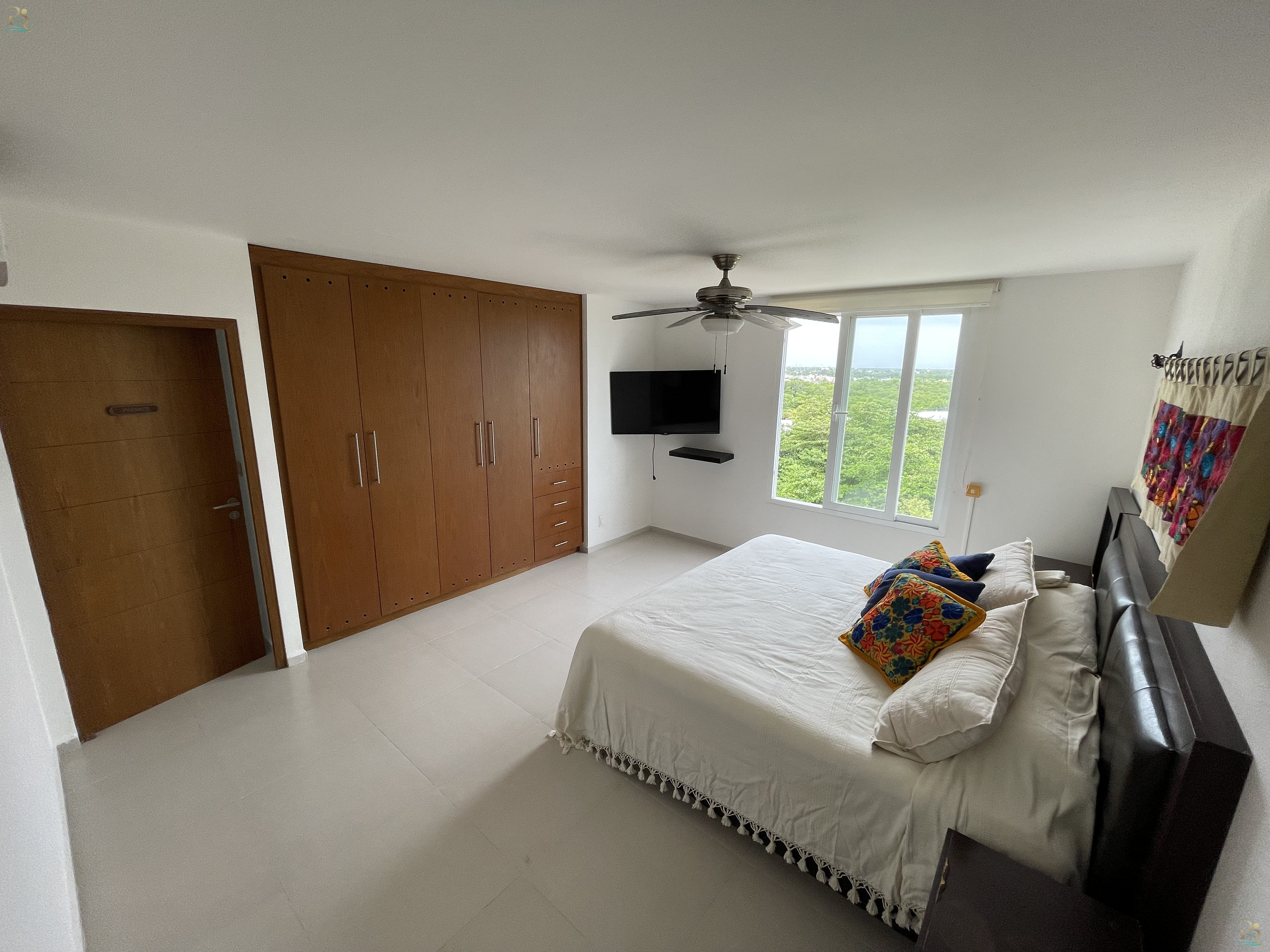 Property gallery Oceanfront Luxury & Smart Investment in Cancun