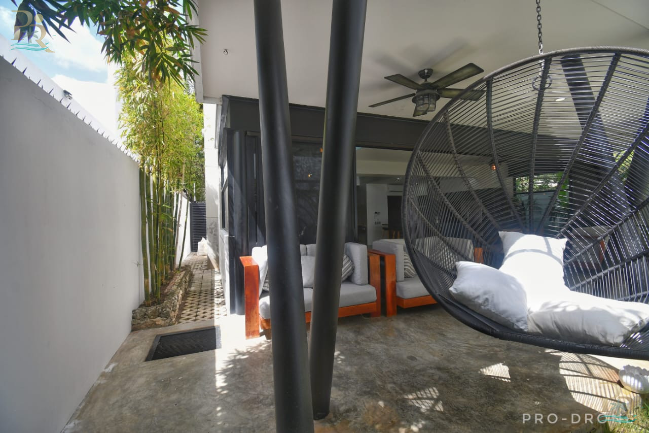 Property gallery Elegant contemporary house