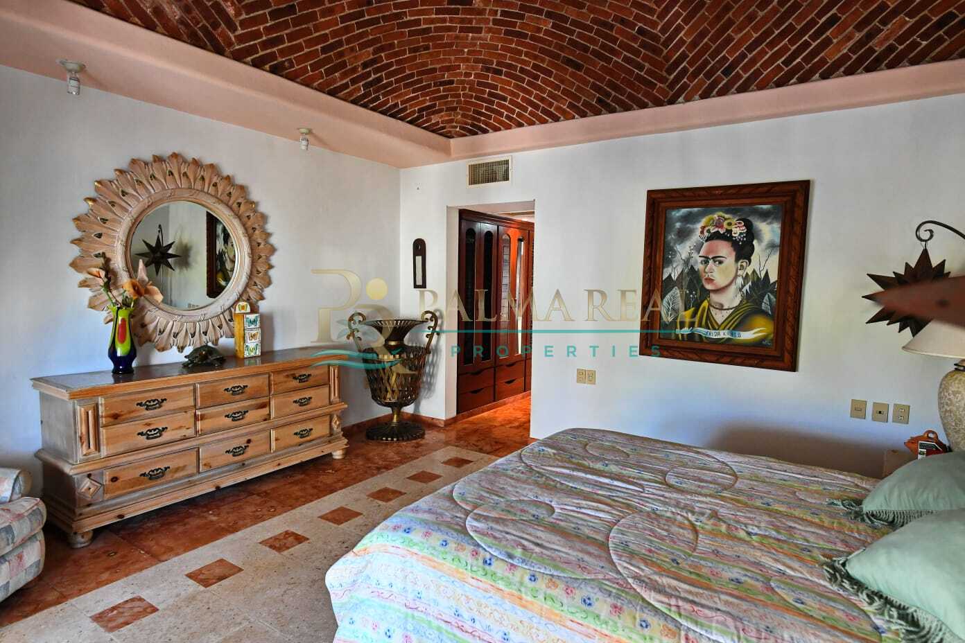 Property gallery FANTASTIC HOUSE ON THE BEACH