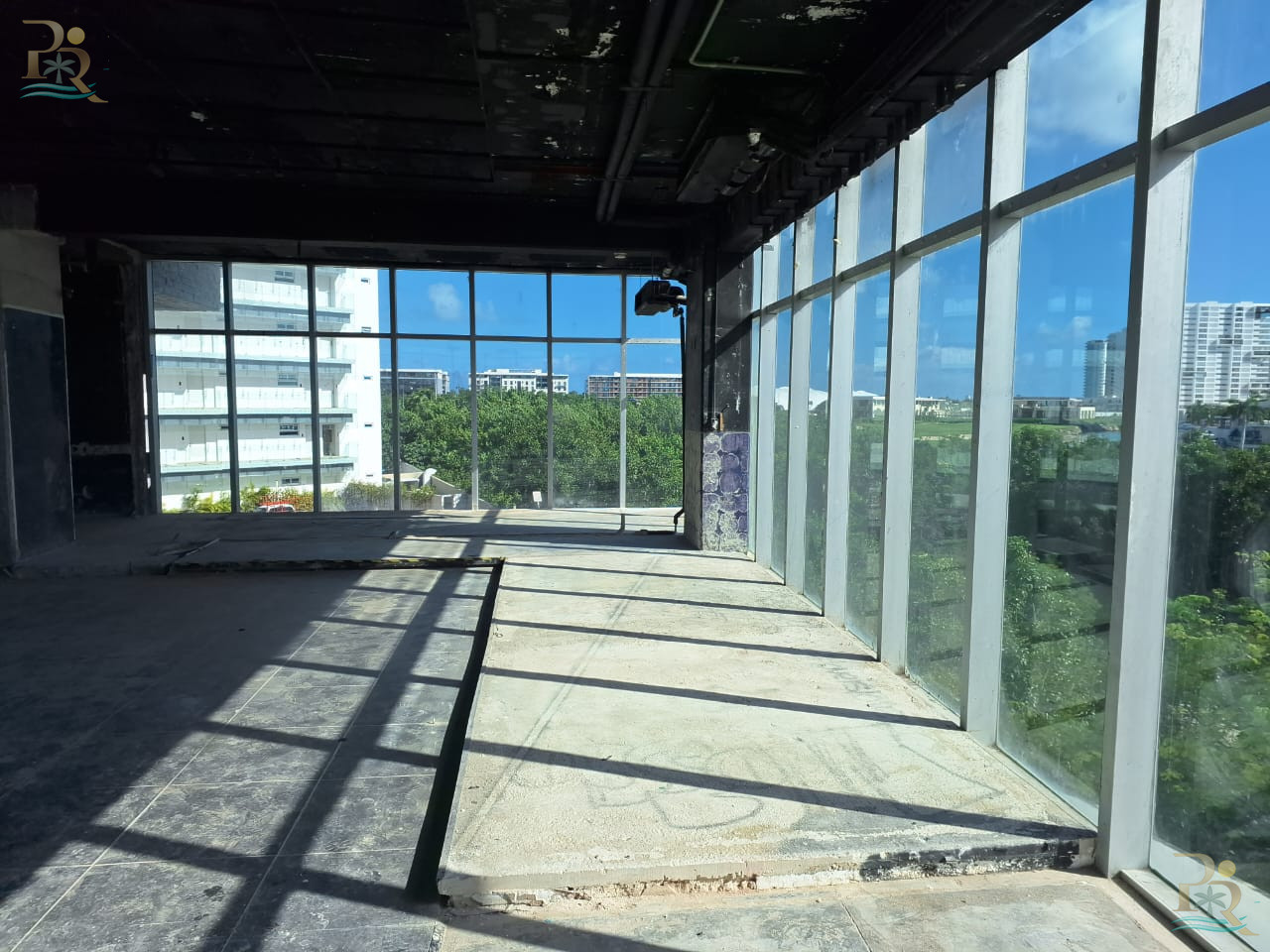 Property gallery Prime Commercial Space for Lease in Puerto Cancún