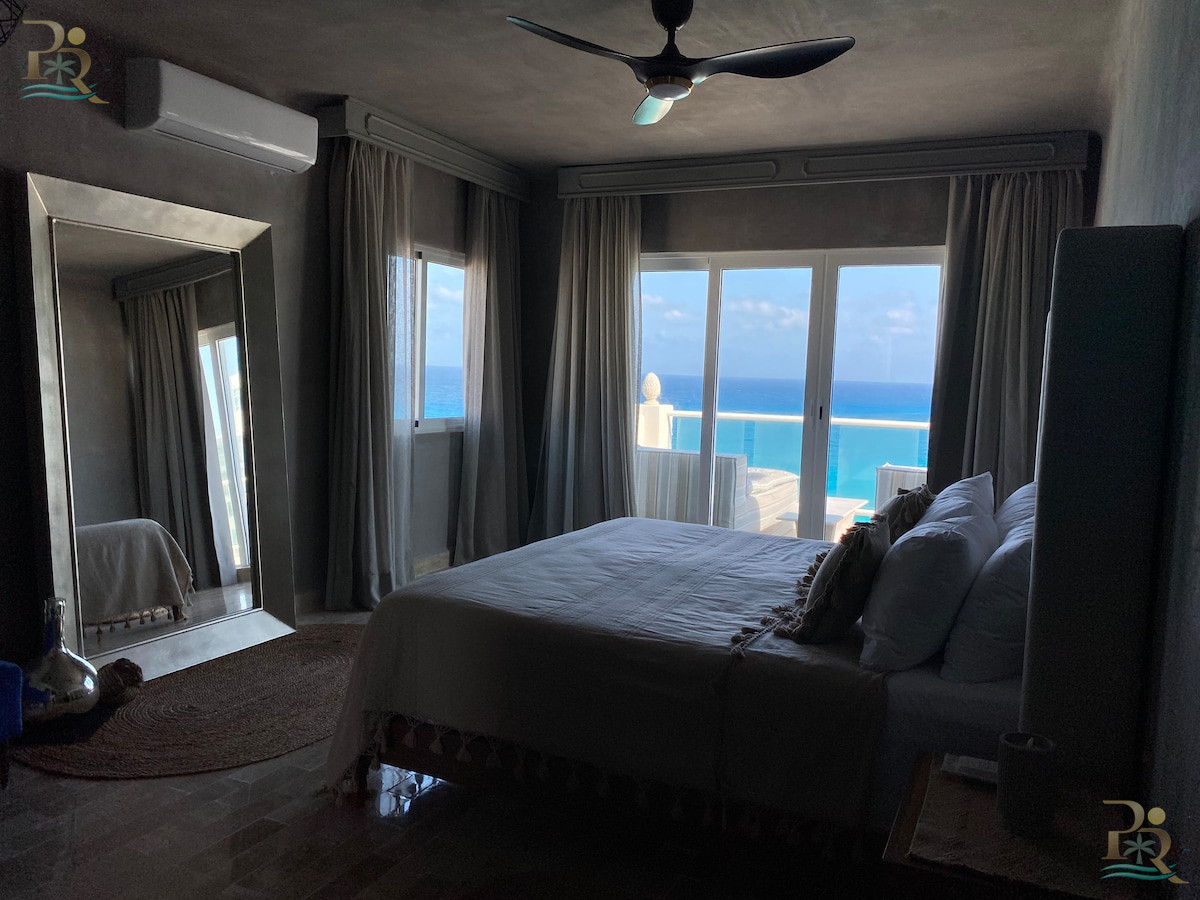 Property gallery Exclusive Ocean & Lagoon View Apartment with Panoramic Views