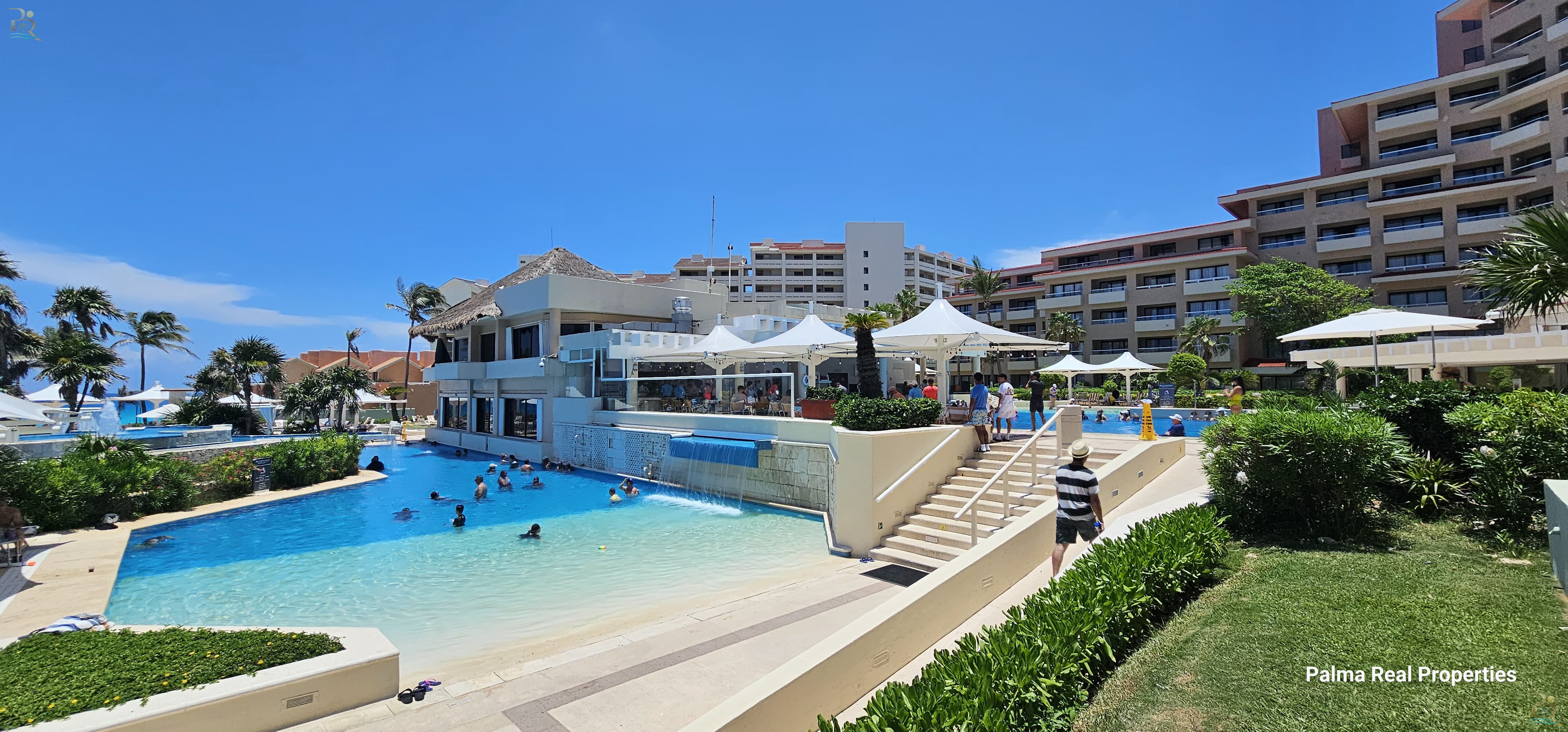 Property gallery SPECTACULAR VILLA OCEAN FRONT