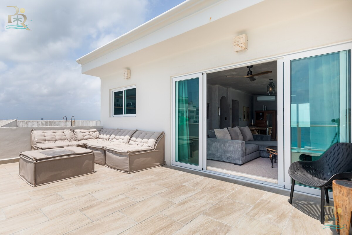 Property gallery Exclusive Ocean & Lagoon View Apartment with Panoramic Views