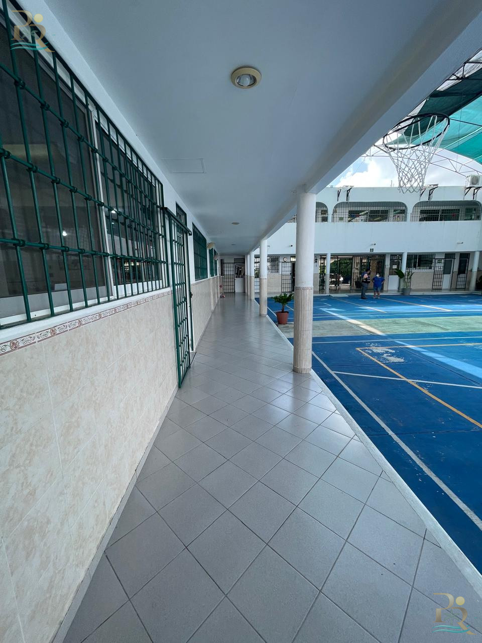 Property gallery Income-Producing Asset with Redevelopment Upside | 3,305 m² Mixed-Use Property in Cancun