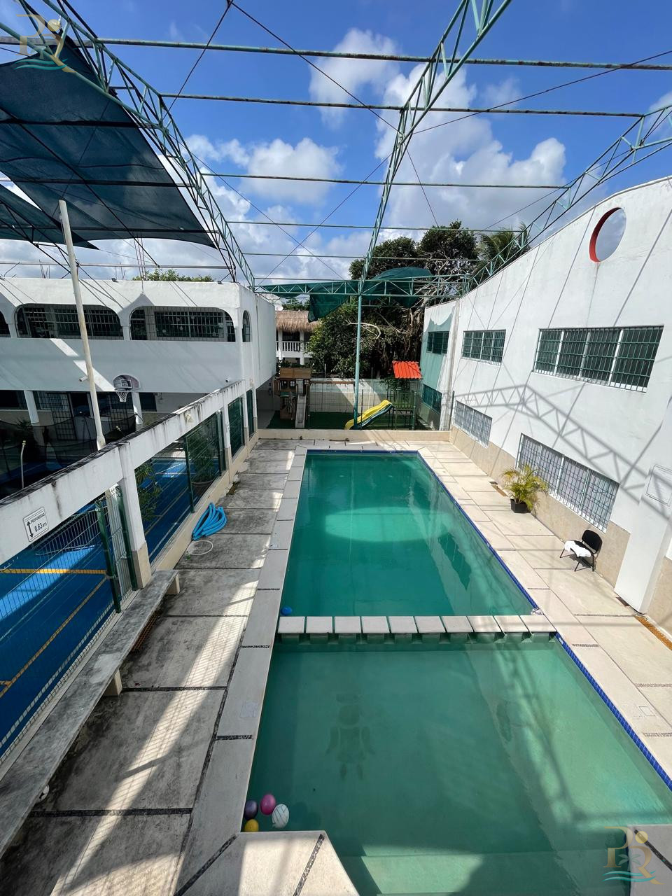 Property gallery Income-Producing Asset with Redevelopment Upside | 3,305 m² Mixed-Use Property in Cancun