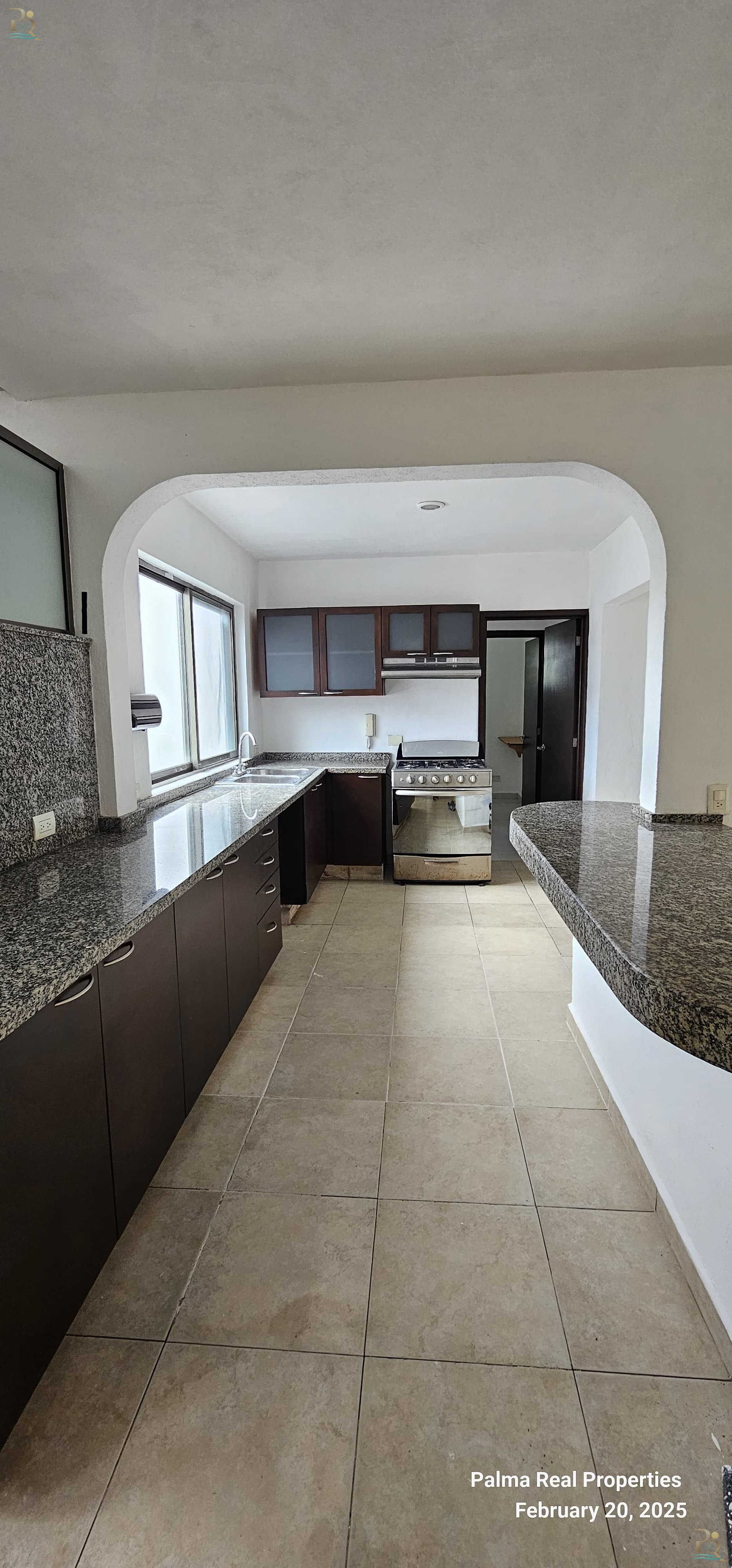 Property gallery Spacious Two-Level Luxury Residence for Long-Term Rent in the Heart of Cancun