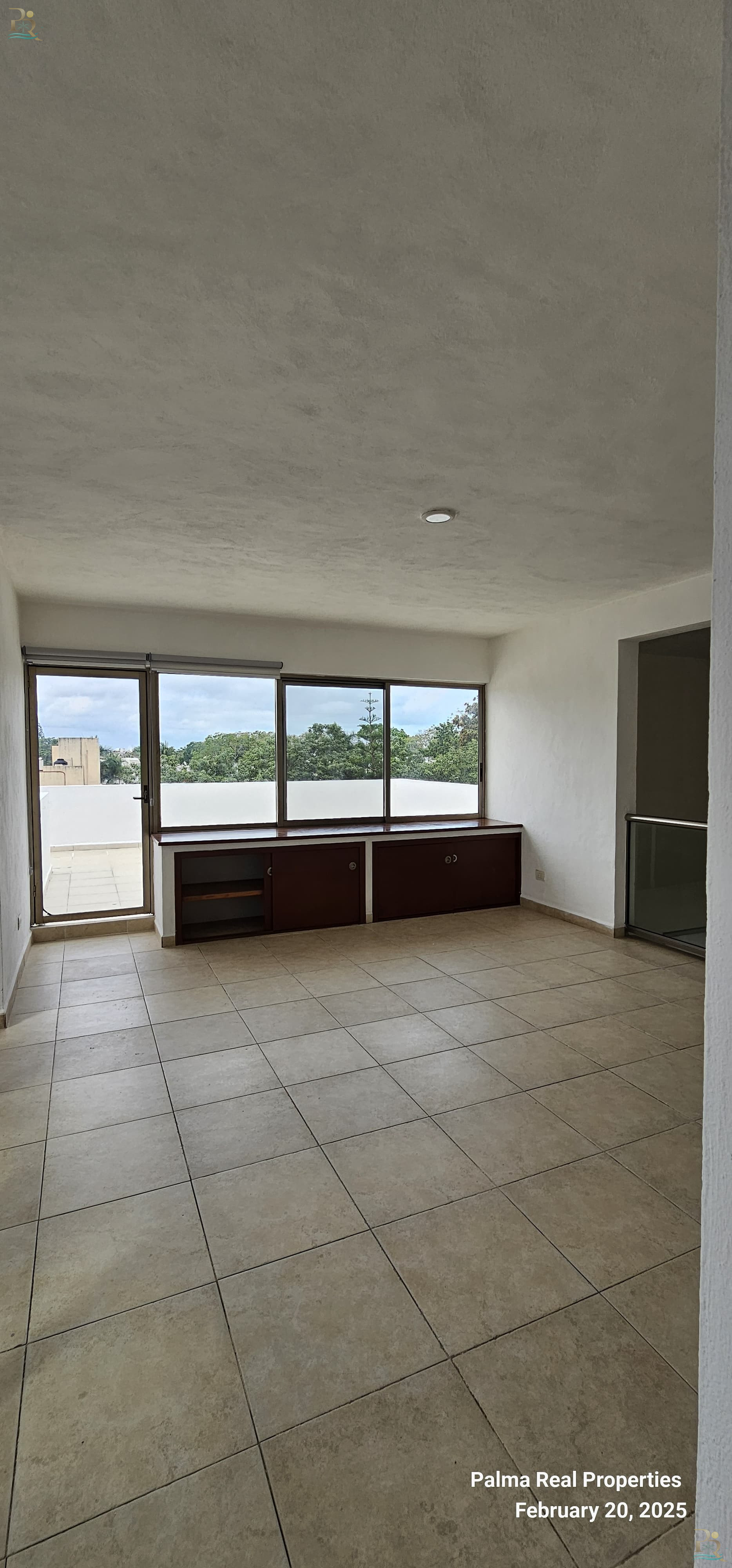 Property gallery Spacious Two-Level Luxury Residence for Long-Term Rent in the Heart of Cancun