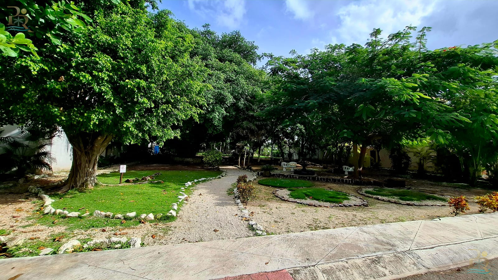 Property gallery Family Home in Balamtun: Comfort and Style in Playa del Carmen