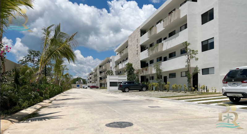 Property gallery REDUCE PRICE- Furnished & Equipped Condo-Selanova