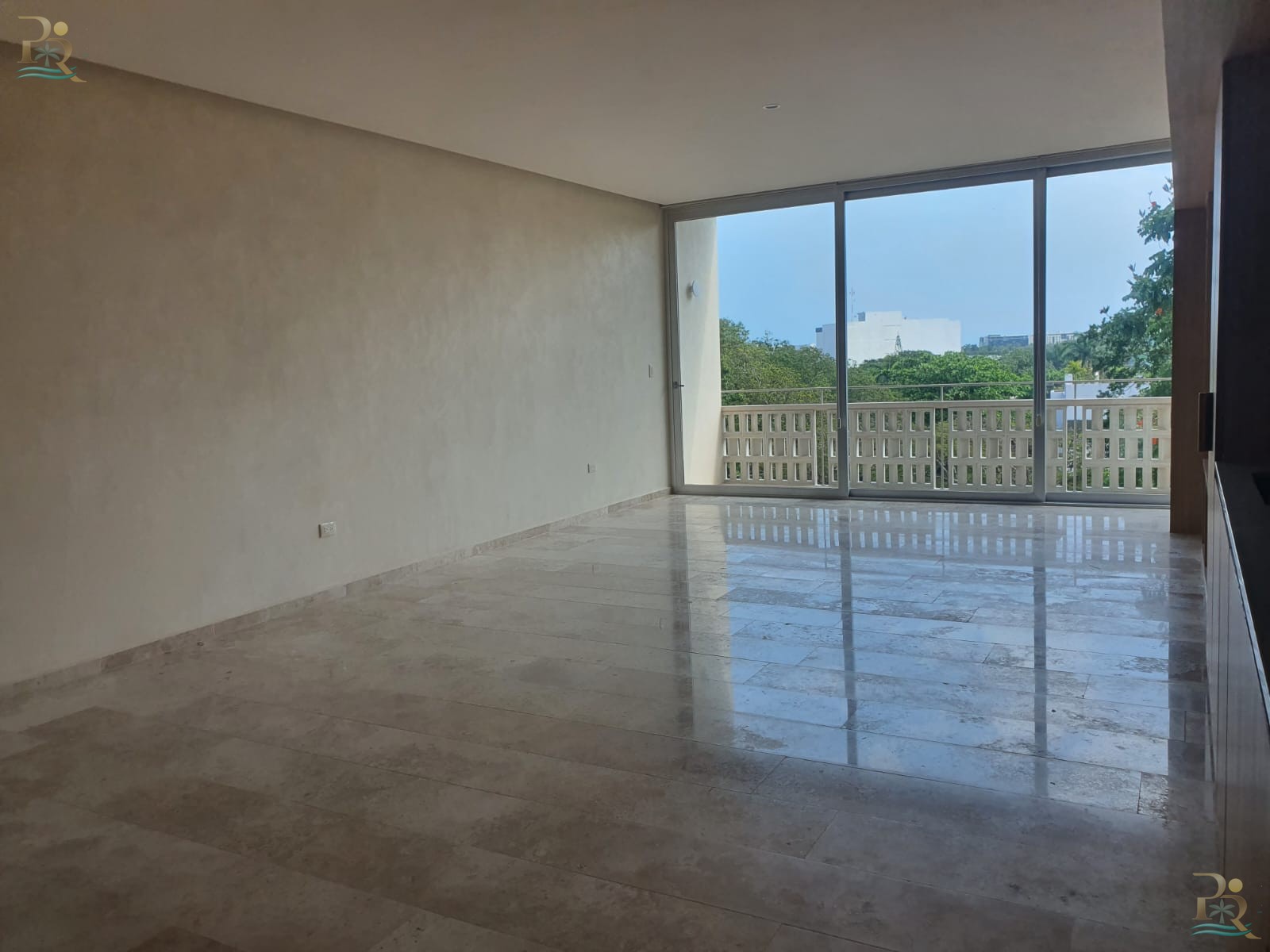 Property gallery UNIQUE EXPERIENCE: APARTMENT WITH PLEASANT VIEWS