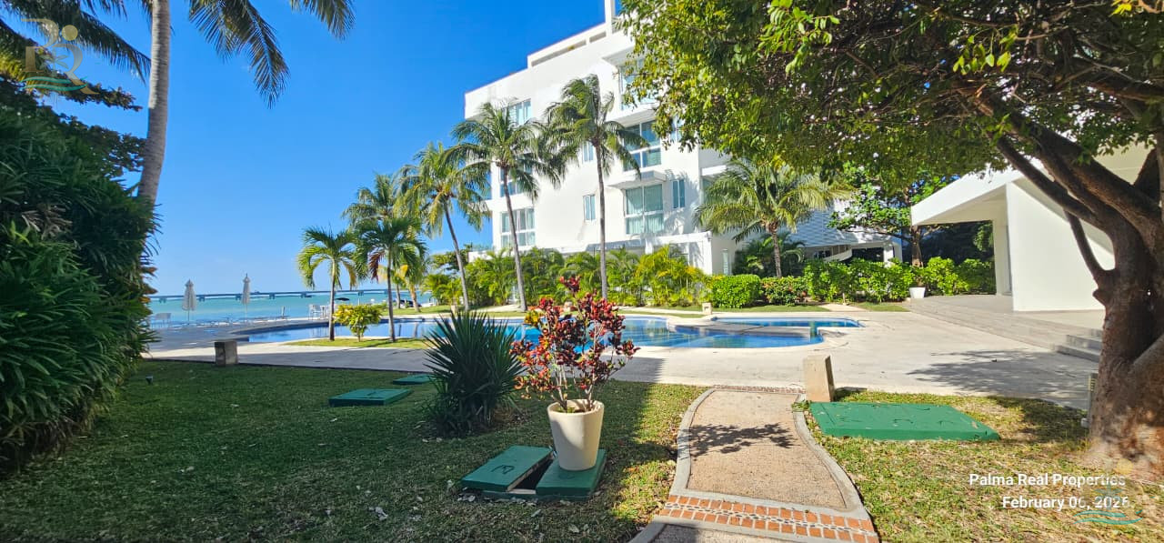 Property gallery Lagoonfront House for Rent in Isla Dorada